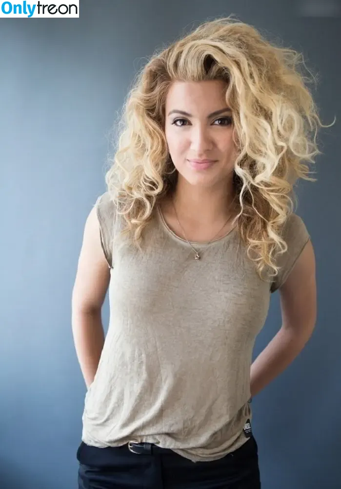 Tori Kelly nude photo #0086 (torikelly)