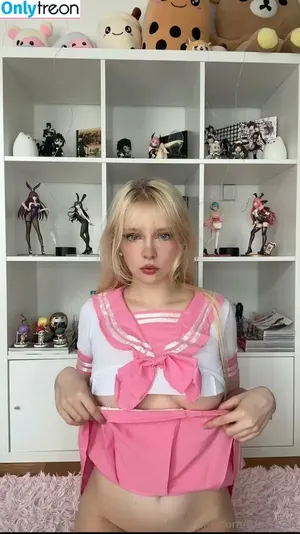 tori_nyan / toriannyo фото голая #0061