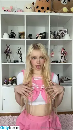 tori_nyan / toriannyo фото голая #0065