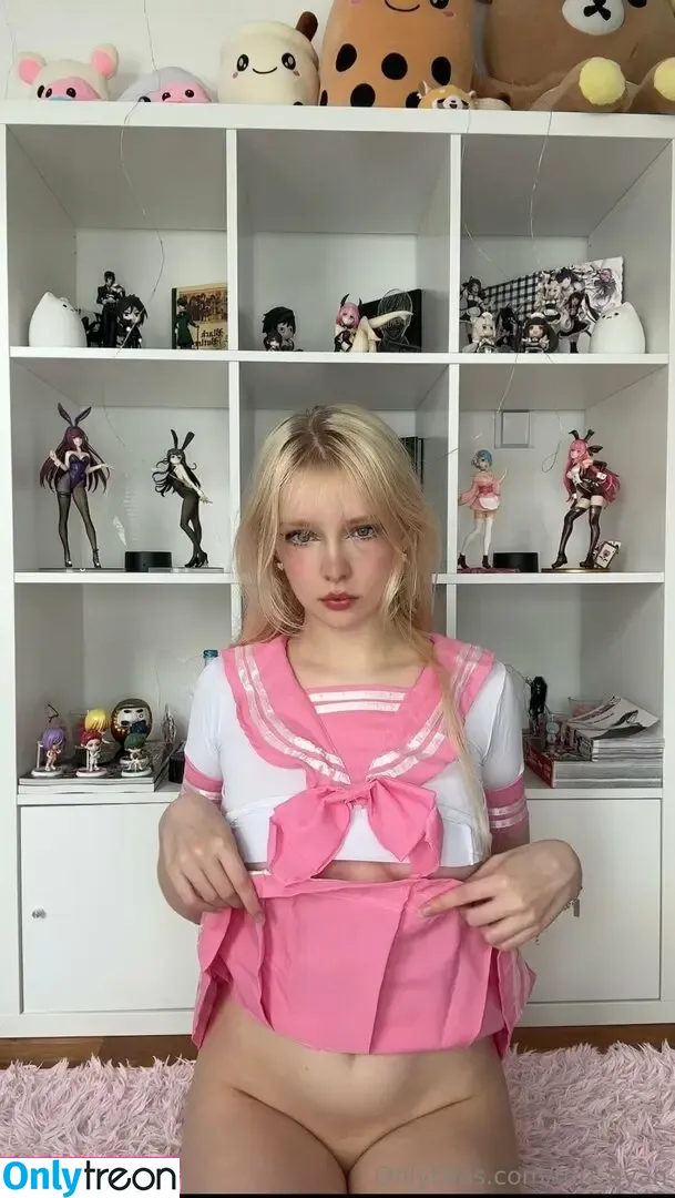 tori_nyan голая photo #0062 (toriannyo)
