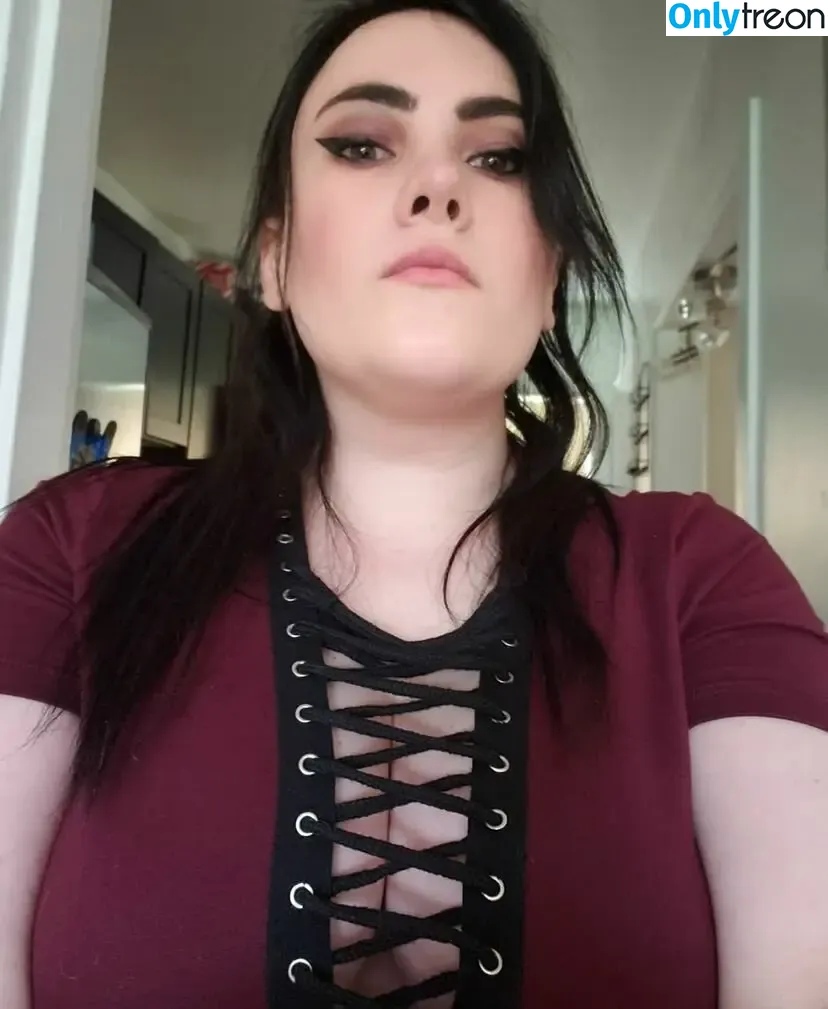 Toriana nude photo #0034 (torianabee / torianoir)