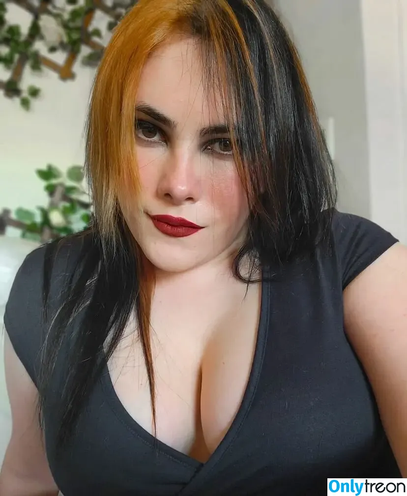 Toriana nude photo #0050 (torianabee / torianoir)