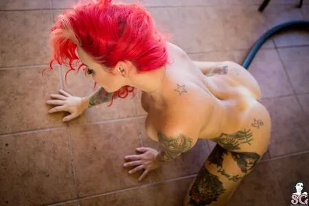 Torie Suicide / mermaidtorie / thattoriegirl / toriestoes / toriesuicide nude photo #0419