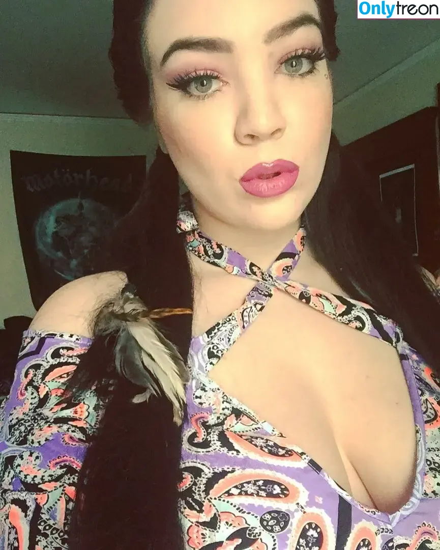 Toripleaseshutup nude photo #0168 (Toripleaseshutup)
