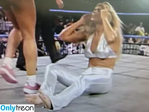 Torrie Wilson / torriewilson фото голая #2321