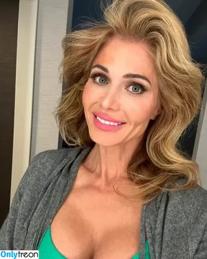 Torrie Wilson / torriewilson фото голая #2371
