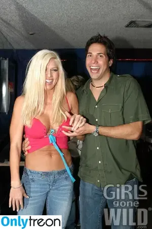 Torrie Wilson / torriewilson фото голая #2458