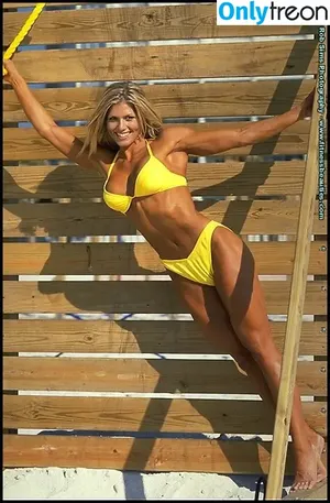 Torrie Wilson / torriewilson фото голая #2579
