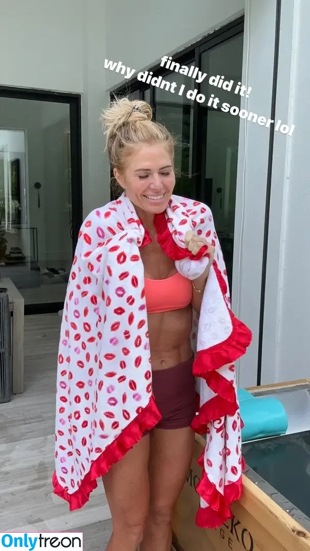 Torrie Wilson nude photo #2301 (torriewilson)