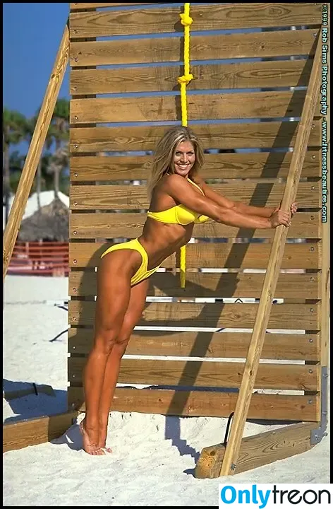 Torrie Wilson nude photo #2581 (torriewilson)