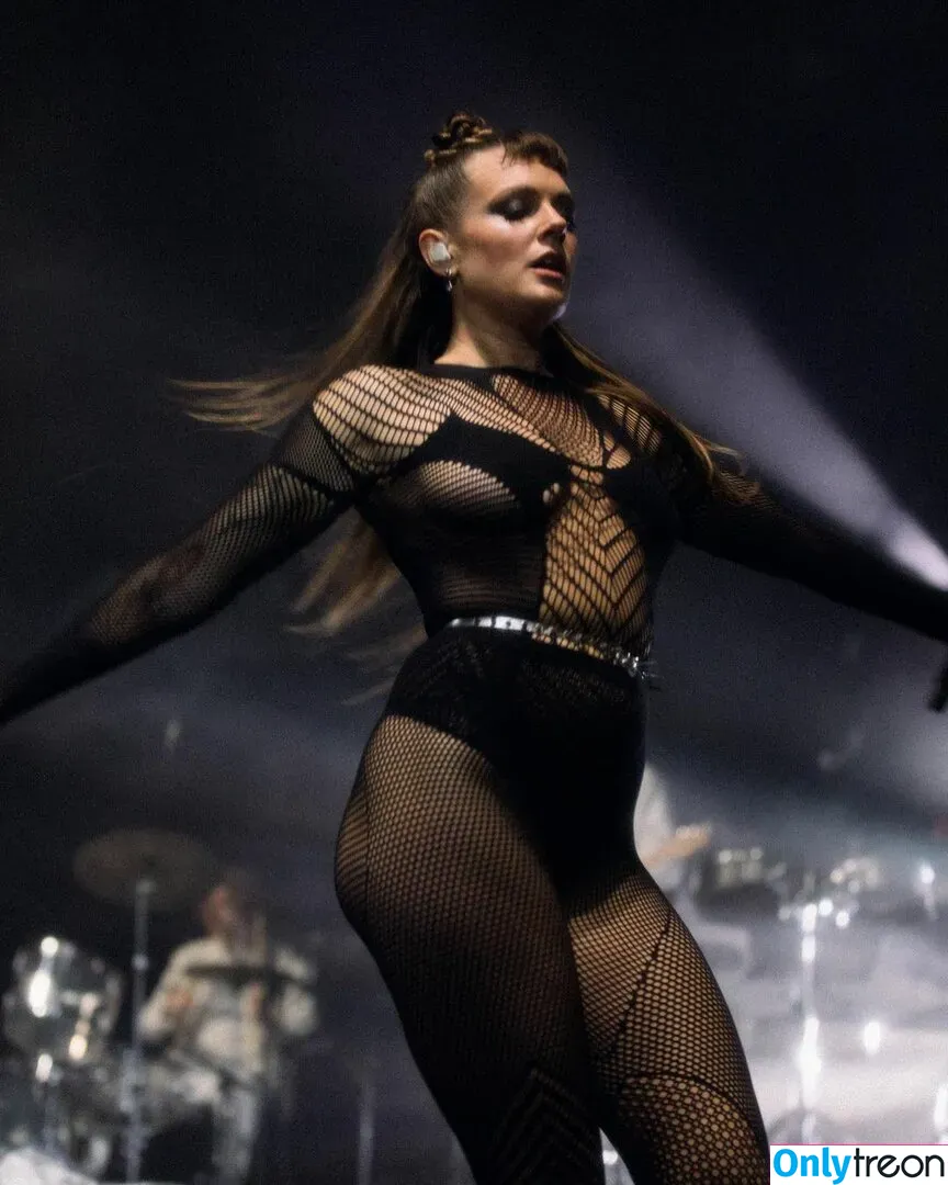 Tove Lo nude photo #0318 (cupfullofinsanity / tovelo)