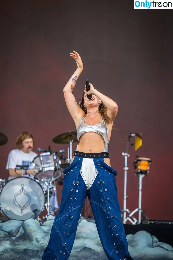 Tove Lo голая photo #0353 (cupfullofinsanity / tovelo)