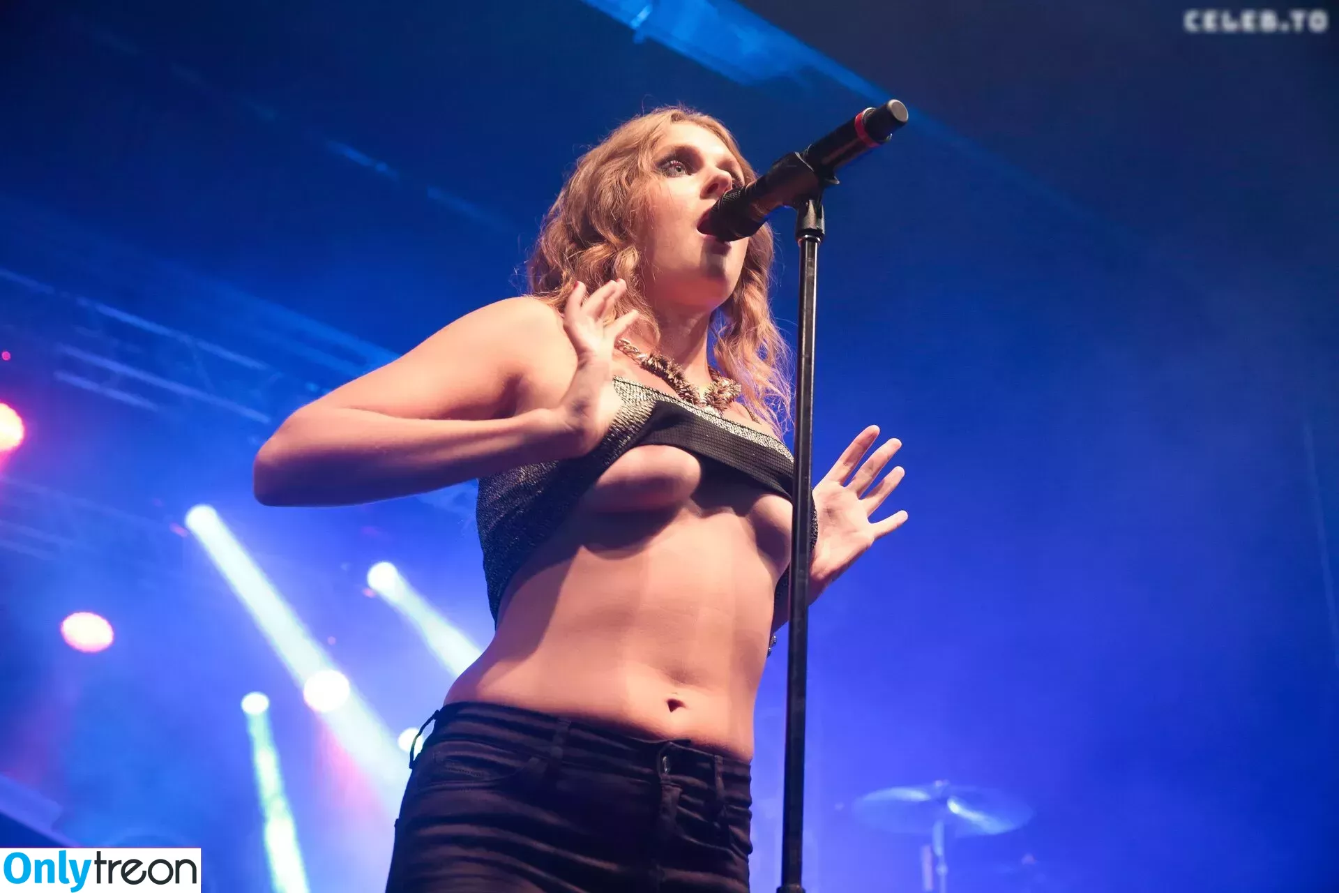 Tove Lo nude photo #0567 (cupfullofinsanity / tovelo)