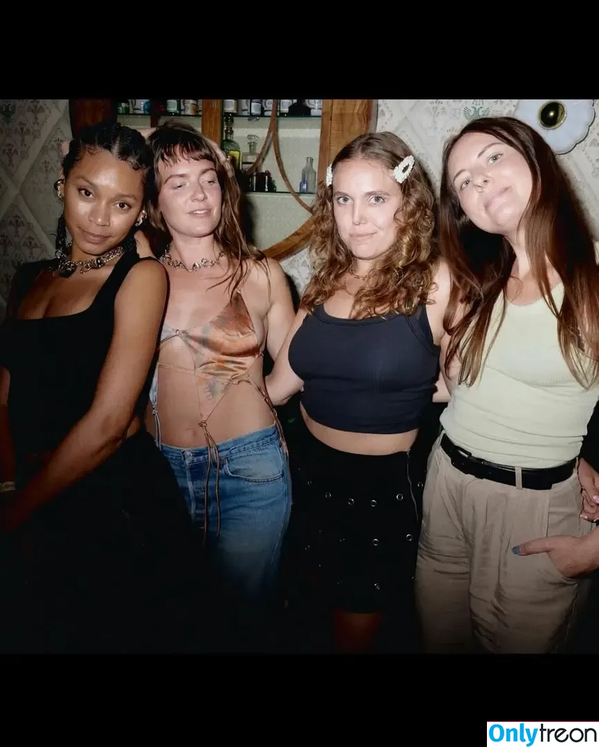 Tove Lo nude photo #0620 (cupfullofinsanity / tovelo)
