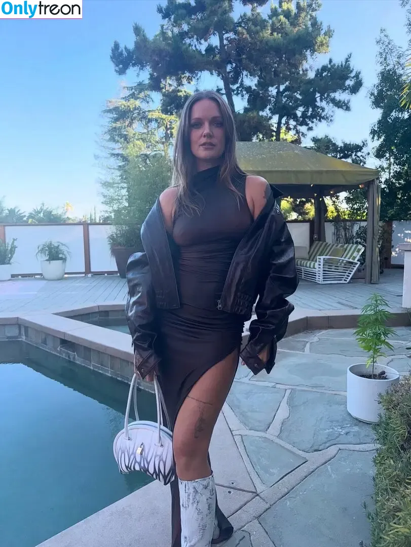 Tove Lo nude photo #0626 (cupfullofinsanity / tovelo)