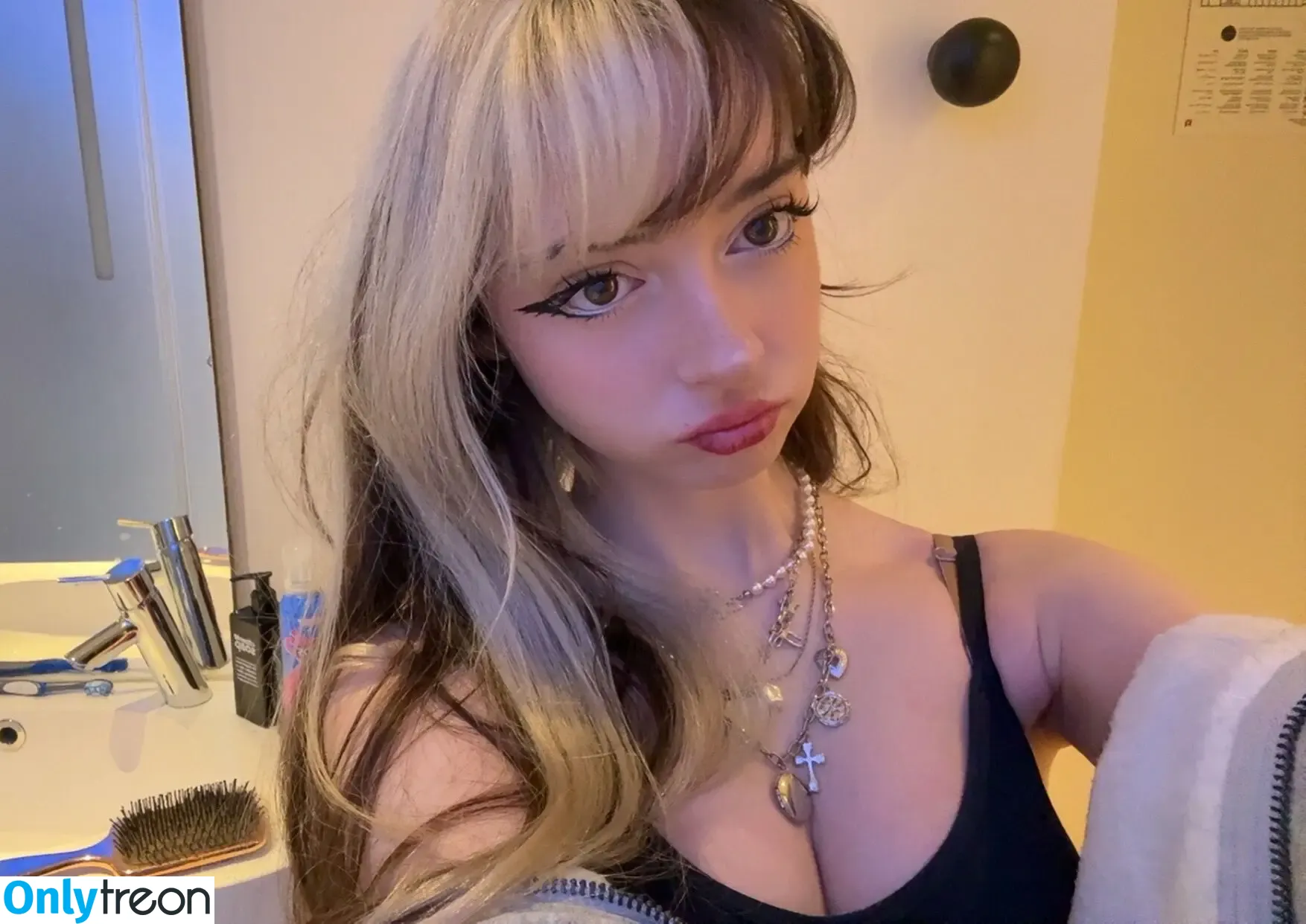 Toxic Tenshi nude photo #0099 ( / Ella toxic.tenshi / TenshiTTV / angel-ai / toxic.tenshi)