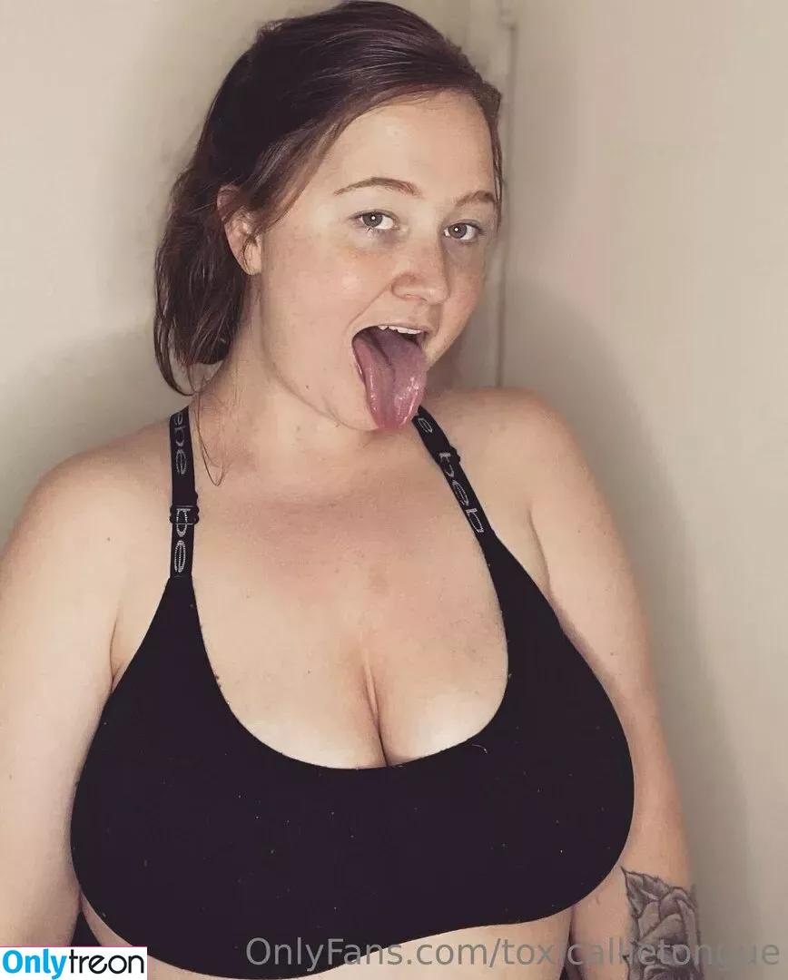 toxicallietongue nude photo #0032 (toxicallietongue)