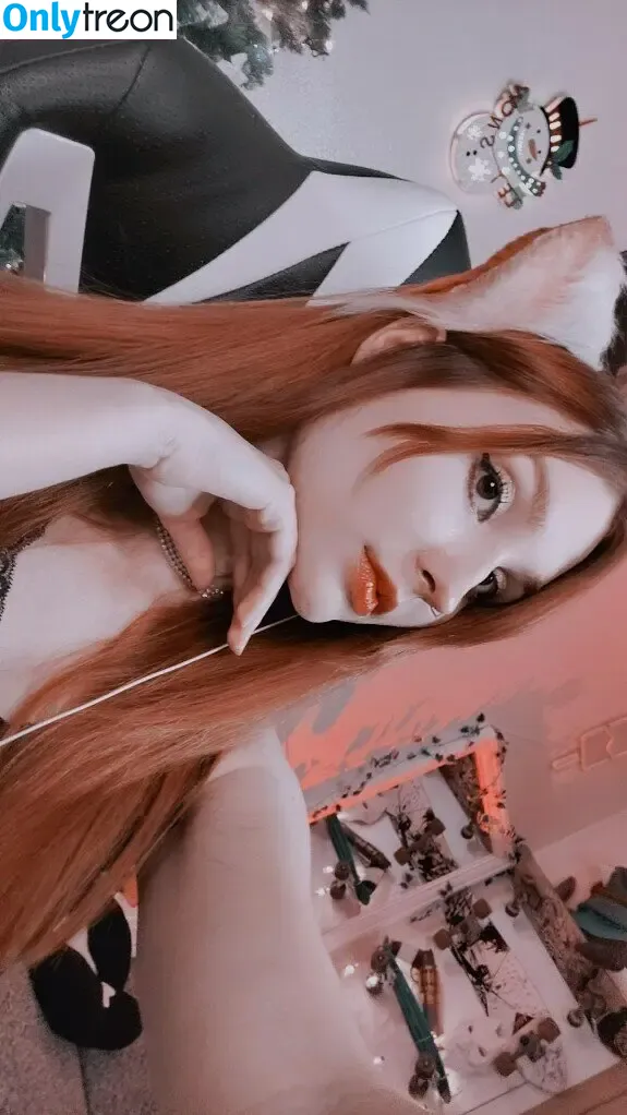 ToxieFoxy nude photo #0053 (toxie_foxy)