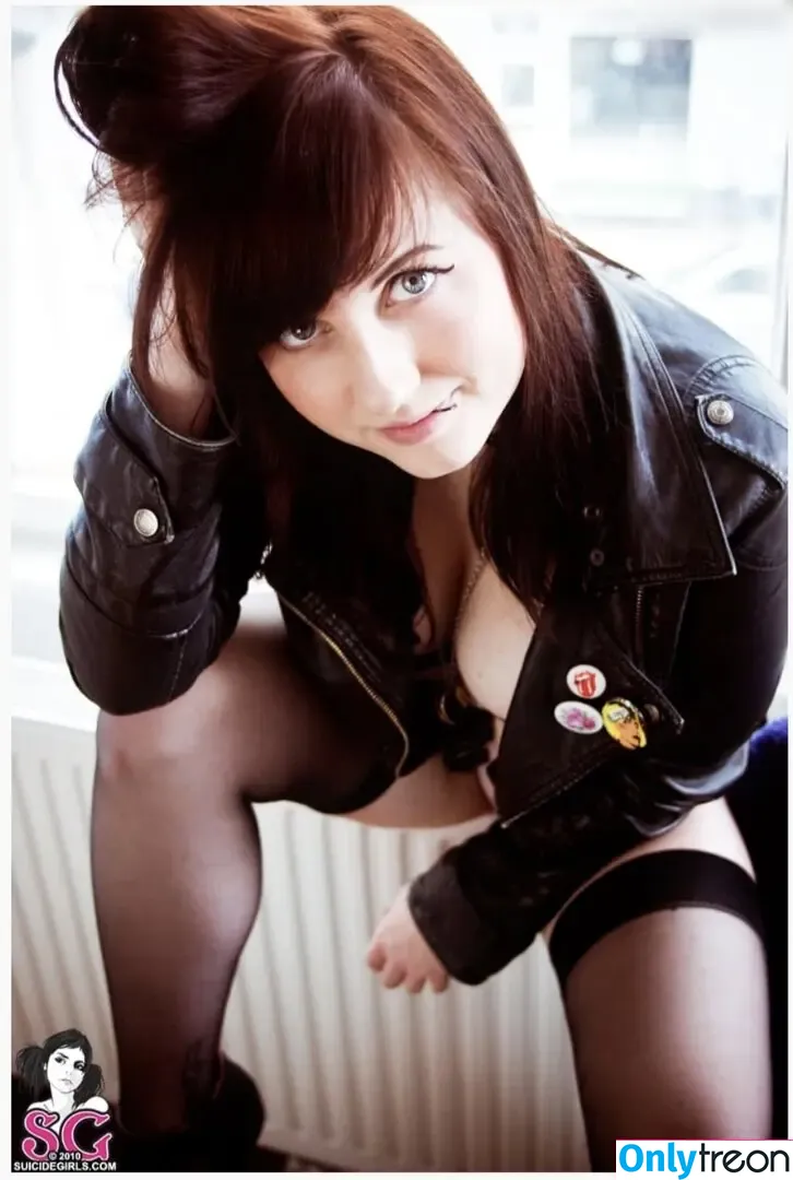 Toyah Diebel nude photo #0039 (toyahgurl)