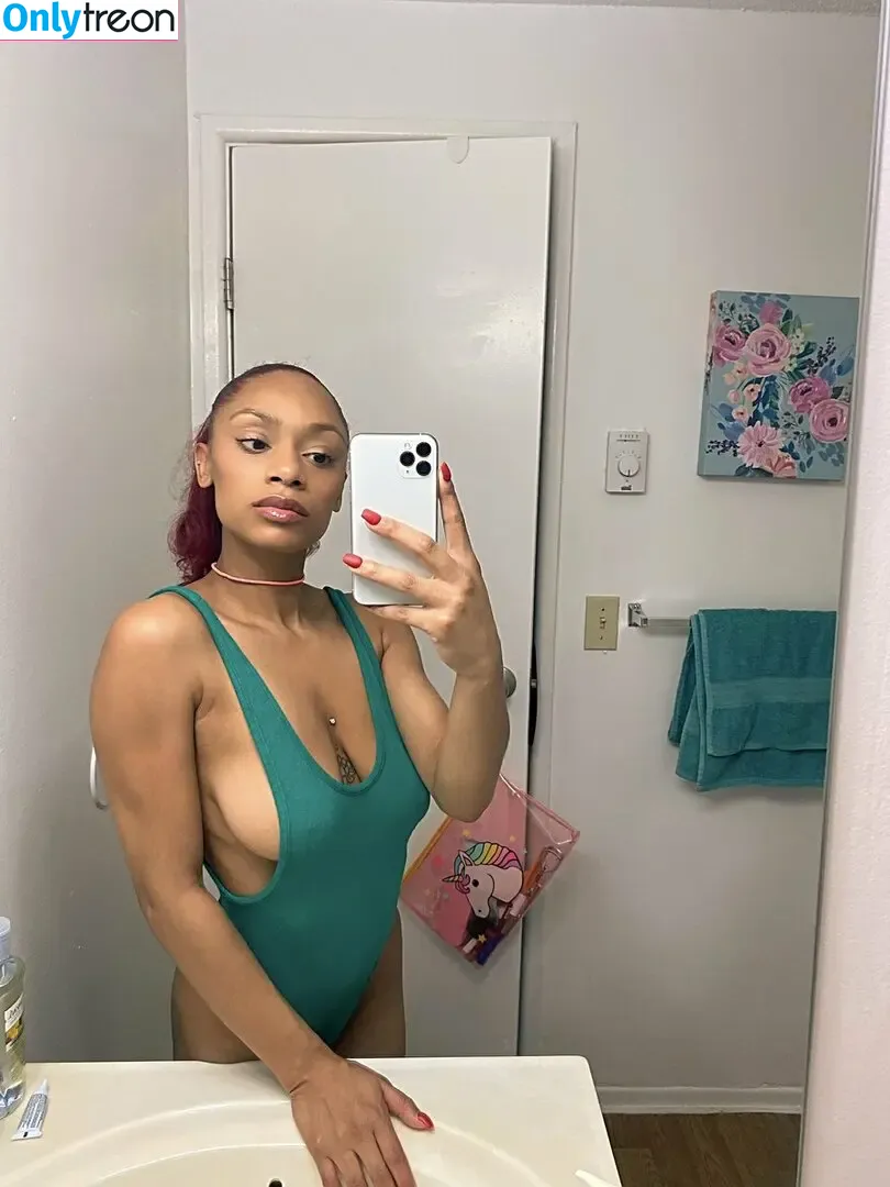 Tpnaomi nude photo #0021 (enchantingnaomi / oldwas kinkytbaby1)