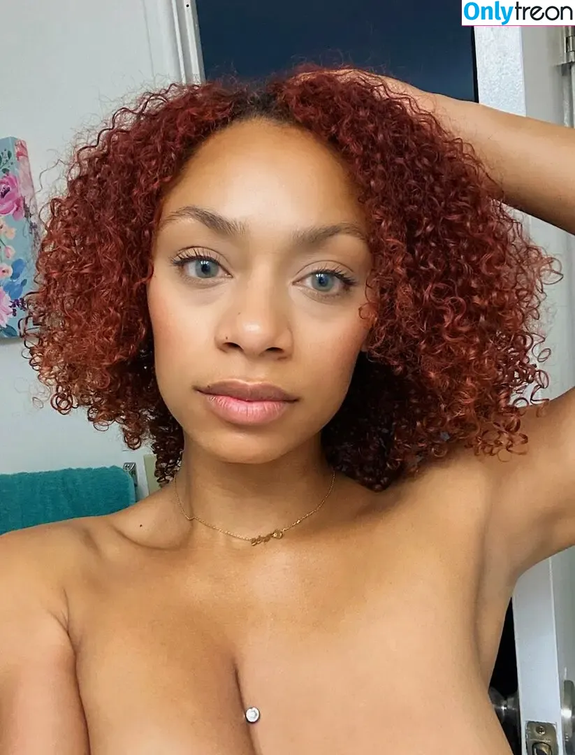 Tpnaomi nude photo #0025 (enchantingnaomi / oldwas kinkytbaby1)