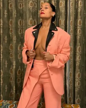 Tracee Ellis Ross / traceeellisross nude photo #0157
