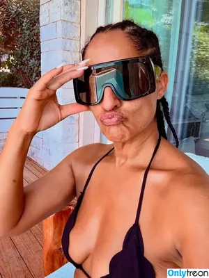 Tracee Ellis Ross / traceeellisross nude photo #0535