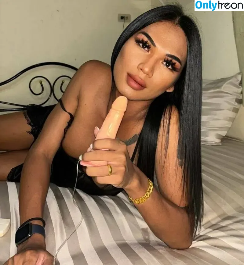 transsohot голая photo #0006 (hot_transexuals)