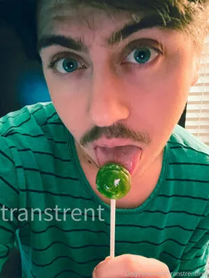 transtrentfree / toesaintfree фото голая #0040