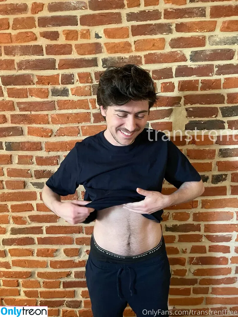 transtrentfree голая photo #0042 (toesaintfree)