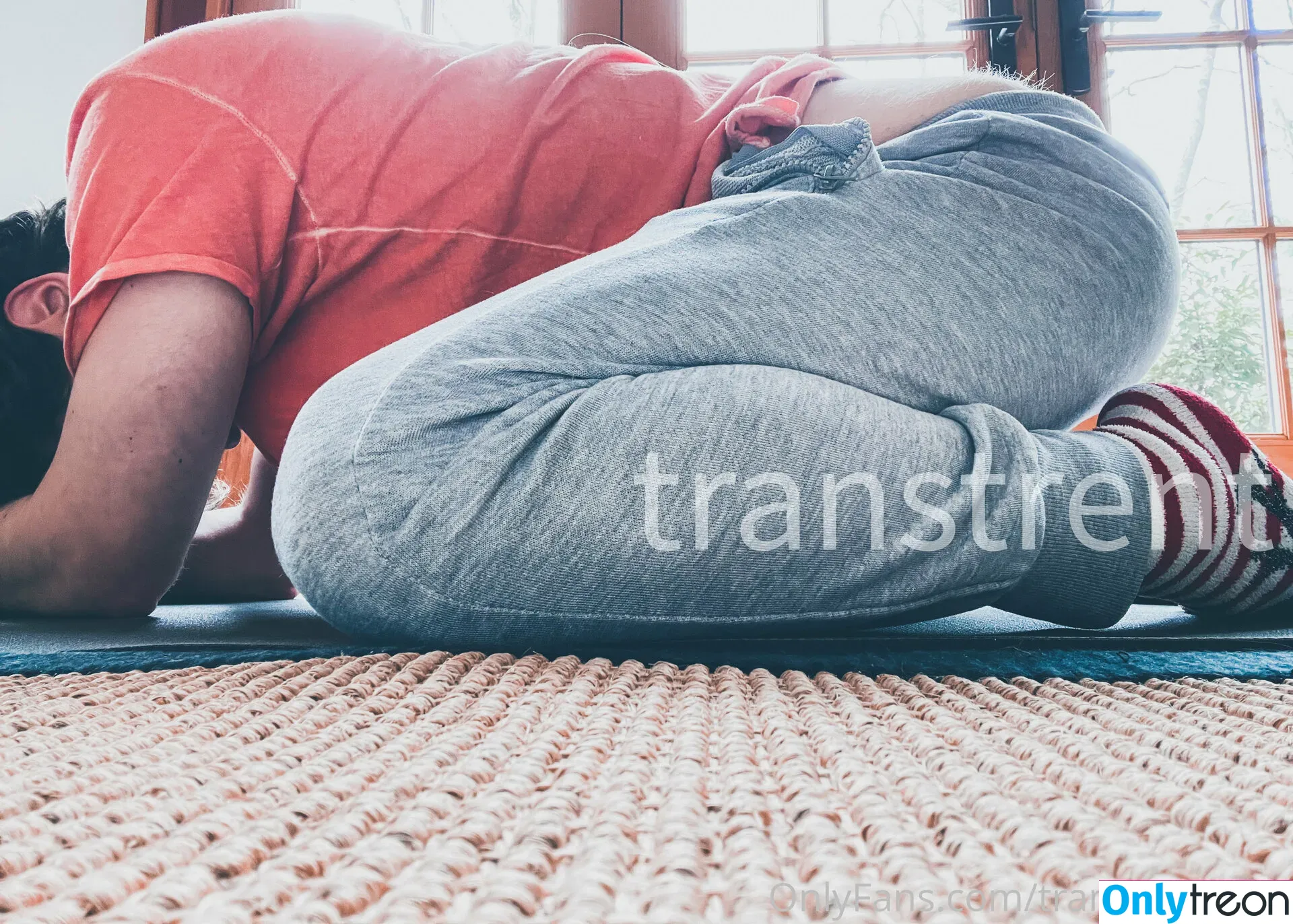 transtrentfree голая photo #0085 (toesaintfree)