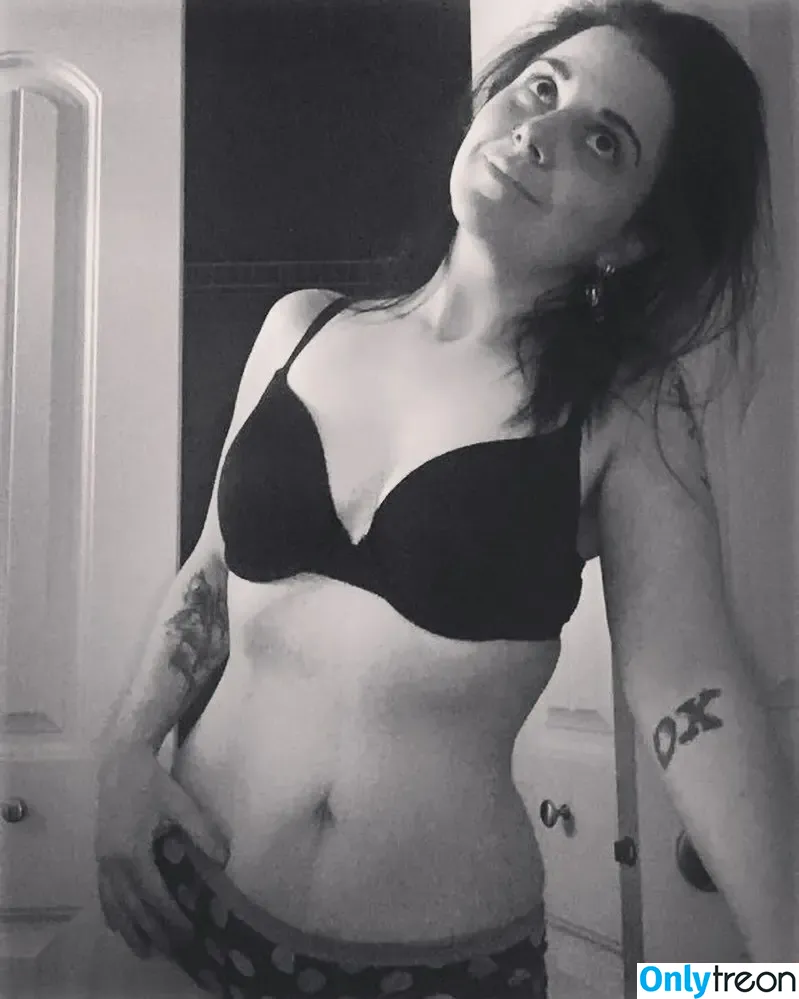 Trash Princess nude photo #0038 (_notthatnice / notthatnice)