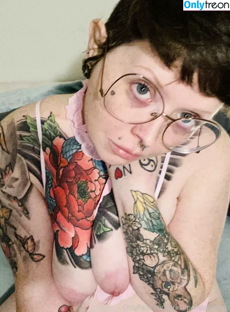 trashpanda4lyfeyo nude photo #0016 (trashpanda4lyfeyo)