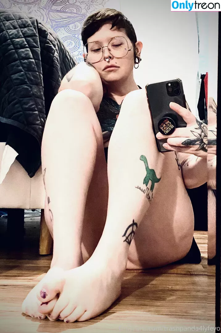 trashpanda4lyfeyo nude photo #0067 (trashpanda4lyfeyo)