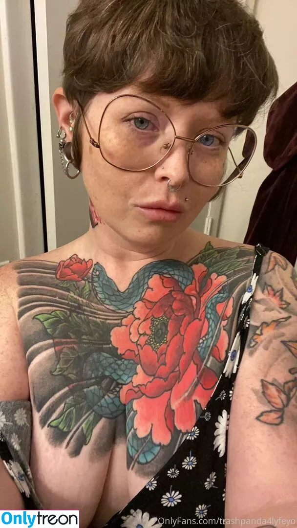 trashpanda4lyfeyo nude photo #0084 (trashpanda4lyfeyo)