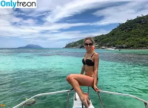 Travelling Explorer / travellingexplorer nude photo #0009