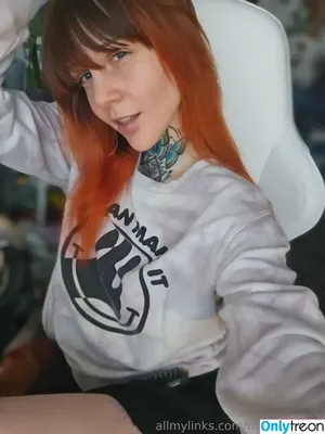 trickynymph / tricky_nymphof фото голая #0003