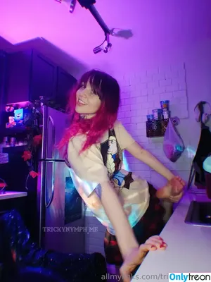 trickynymph / tricky_nymphof фото голая #0020