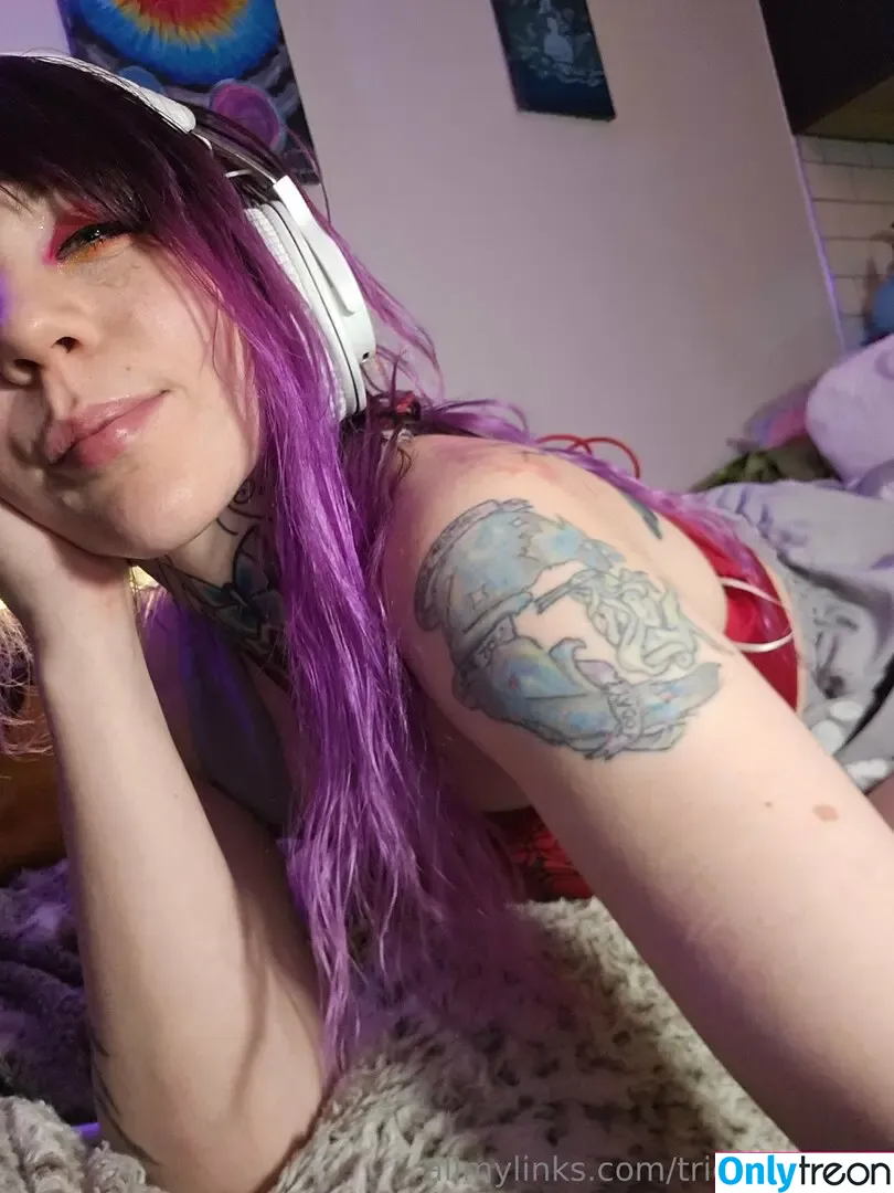 trickynymph голая photo #0040 (tricky_nymphof)