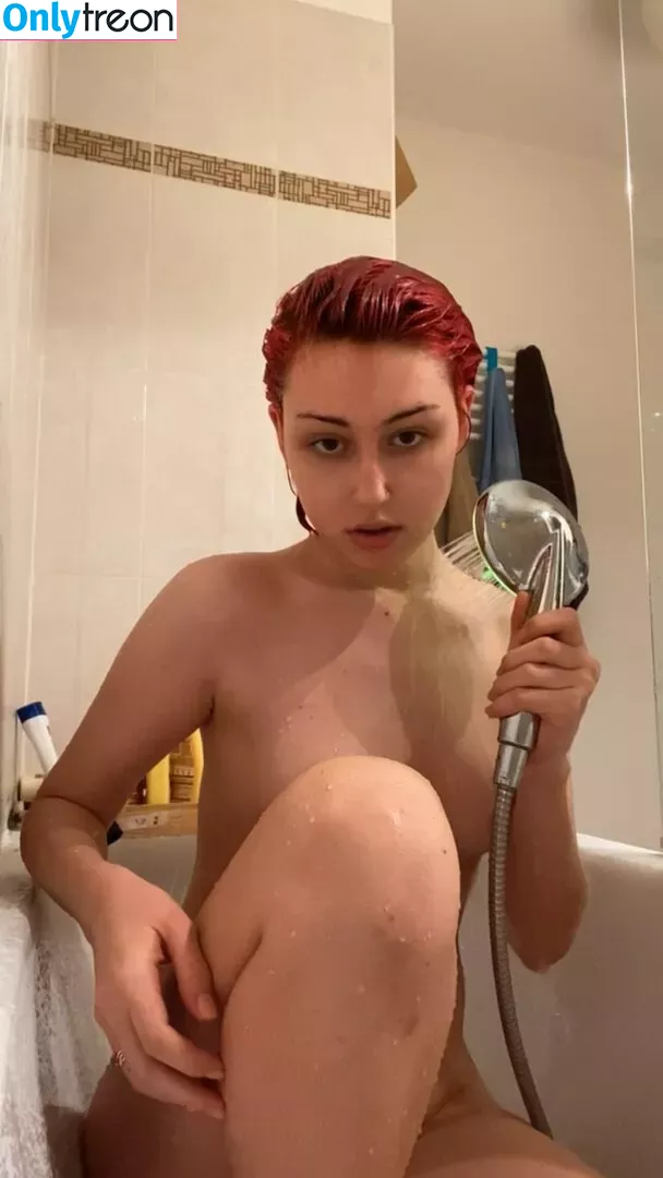 Trinadest Elisa nude photo #0041 (badlutka / trinadeset)