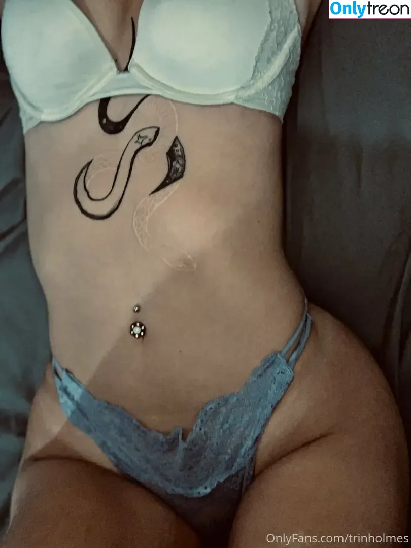 Trinholmes nude photo #0043 (Trinholmes)