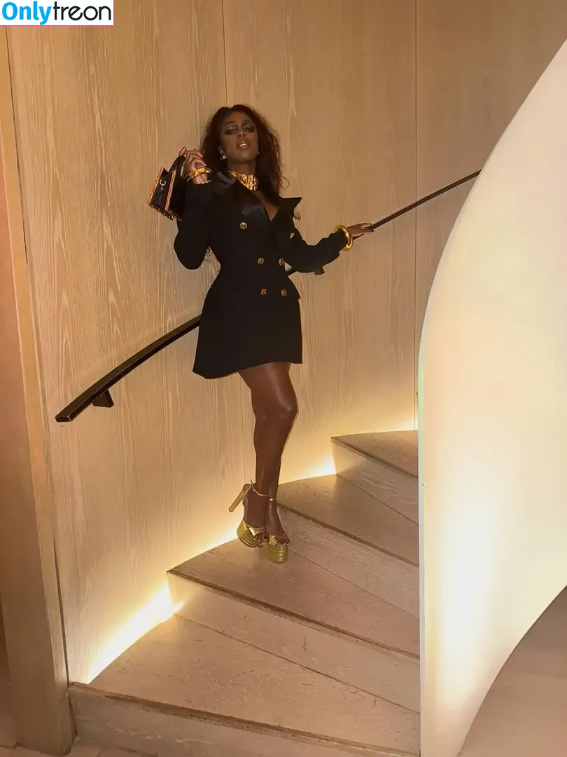 Trinity Fatu nude photo #0252 (trinity_fatu)