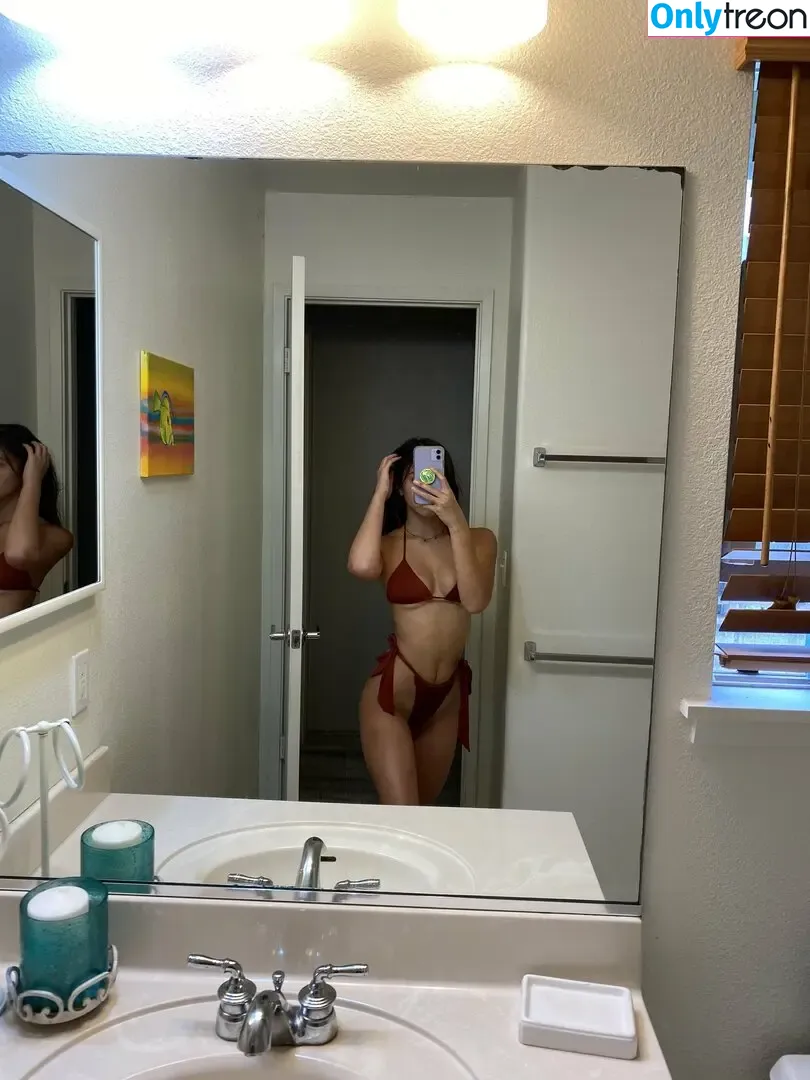 Trinity Kamalei nude photo #0001 (trinity.kamalei / trintitty6)