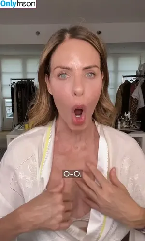 Trinny Woodall / trinnywoodall nude photo #0194