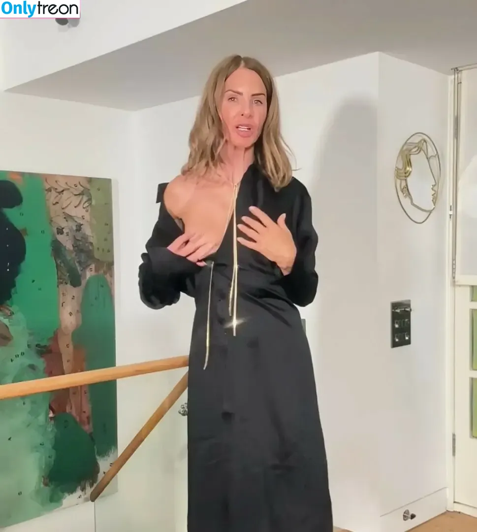 Trinny Woodall голая photo #0233 (trinnywoodall)
