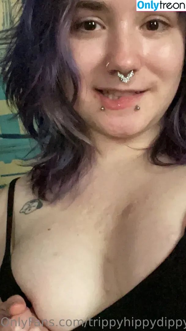 trippyhippydippy nude photo #0004 (trippy.hippy.dippy)
