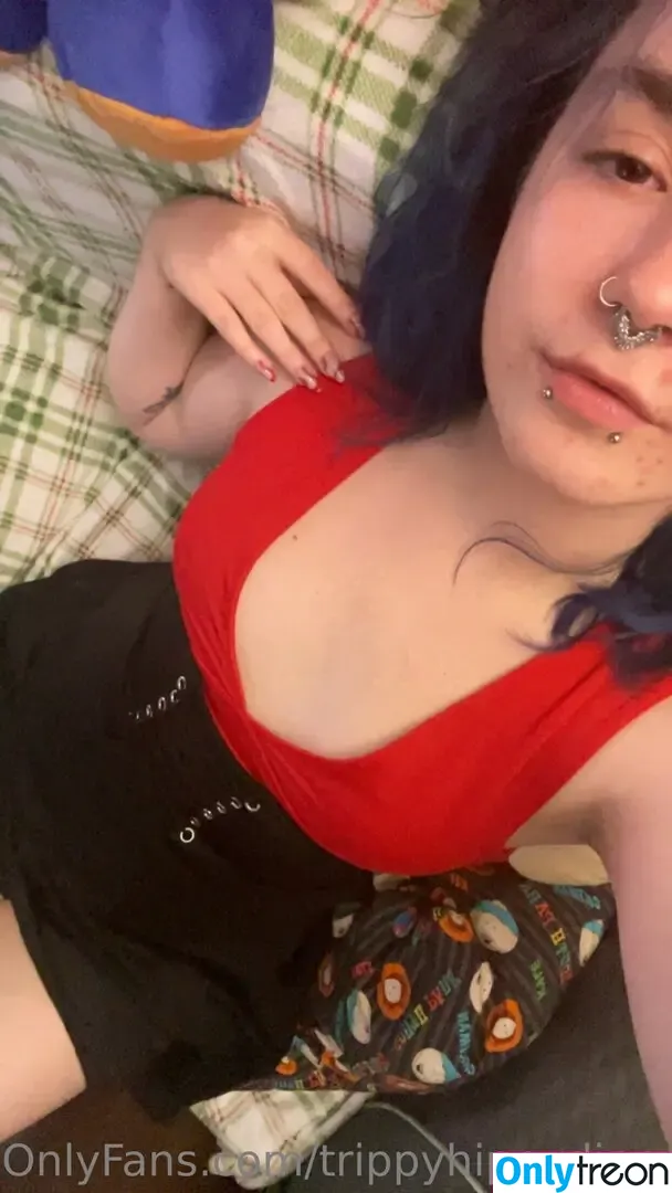 trippyhippydippy nude photo #0022 (trippy.hippy.dippy)