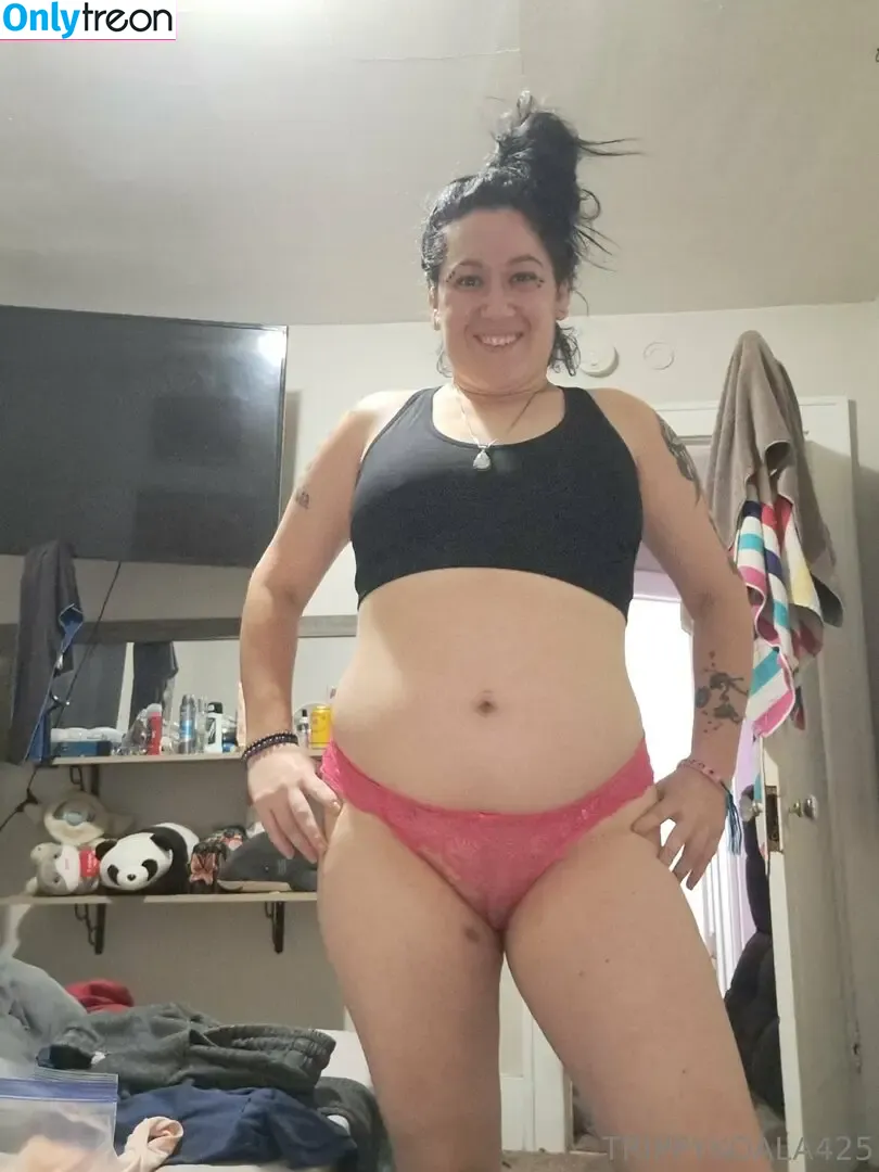 trippykoala425 nude photo #0048 (trippykoala425)