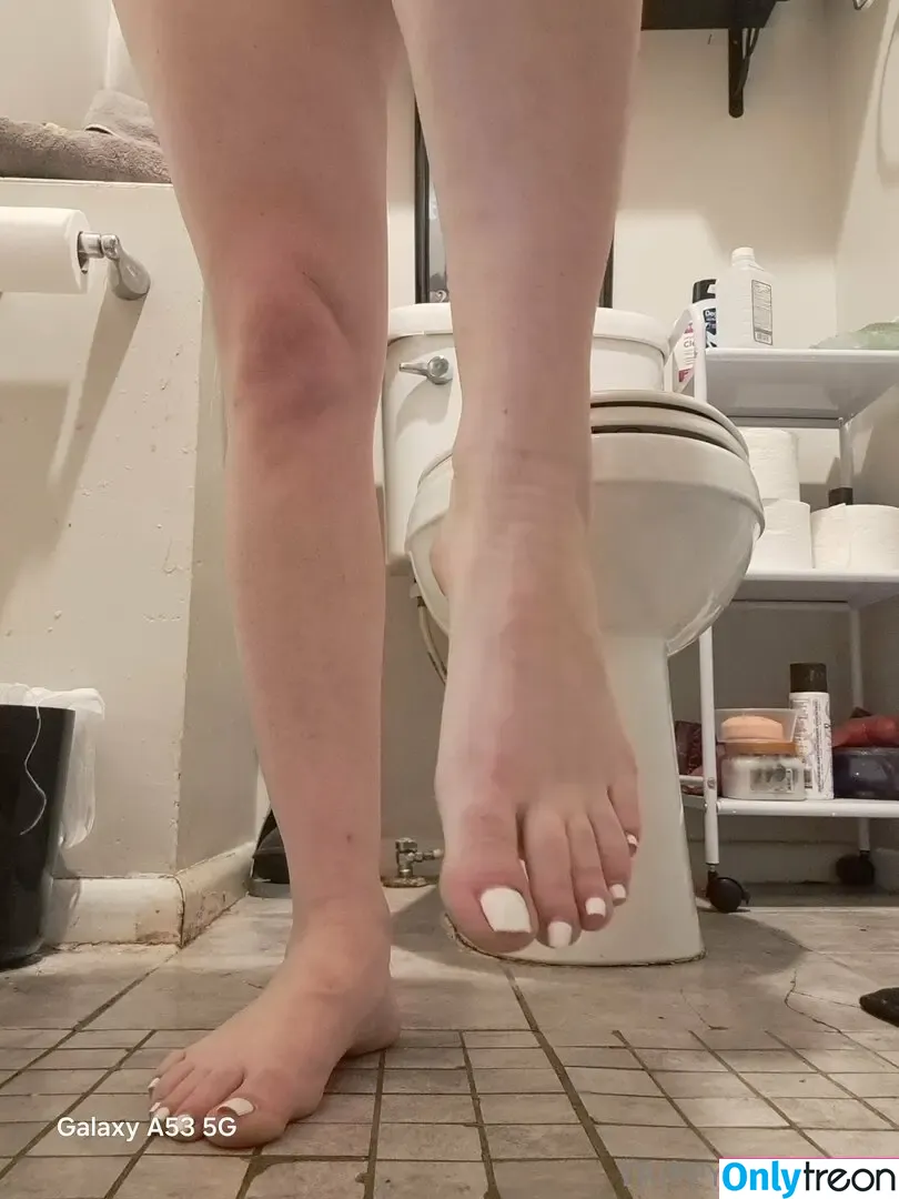 trippykoala425 nude photo #0078 (trippykoala425)