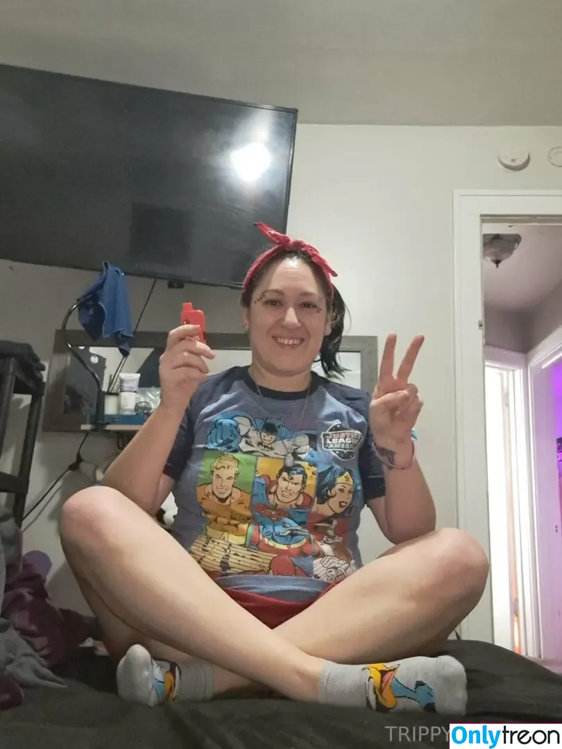trippykoala425 nude photo #0123 (trippykoala425)